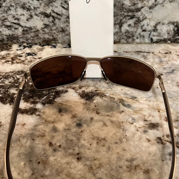 Maui Jim BACKSWING Polarized Sunglasses 709-16A Gold/Bronze Glass MSRP $349 New - Picture 14 of 16